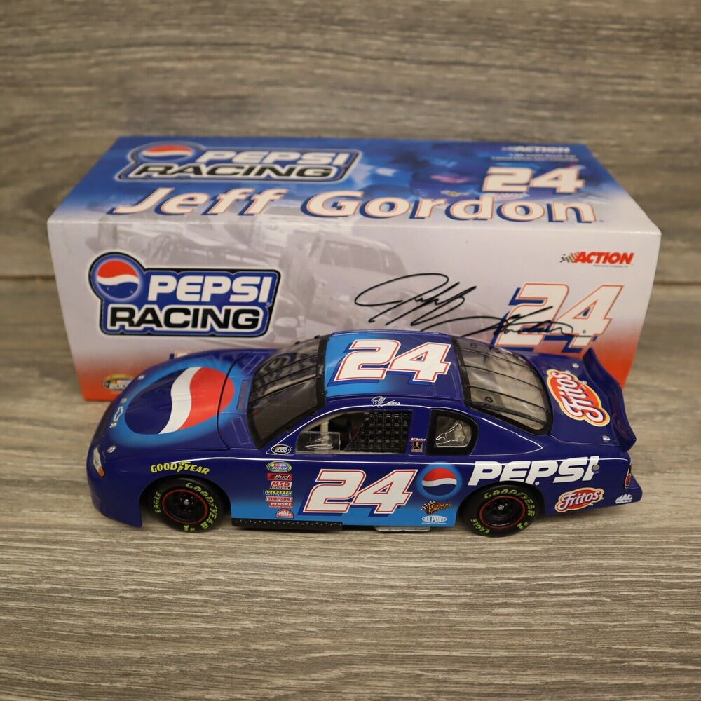 Action NASCAR 1:24 Car Jeff Gordon #24 Pepsi 2000 Chevrolet Monte Carlo